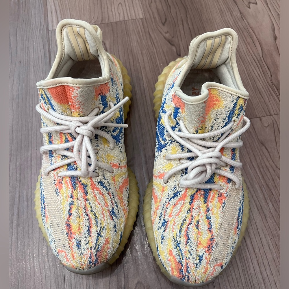Brand New Adidas Yeezy. Size 6, never been worn